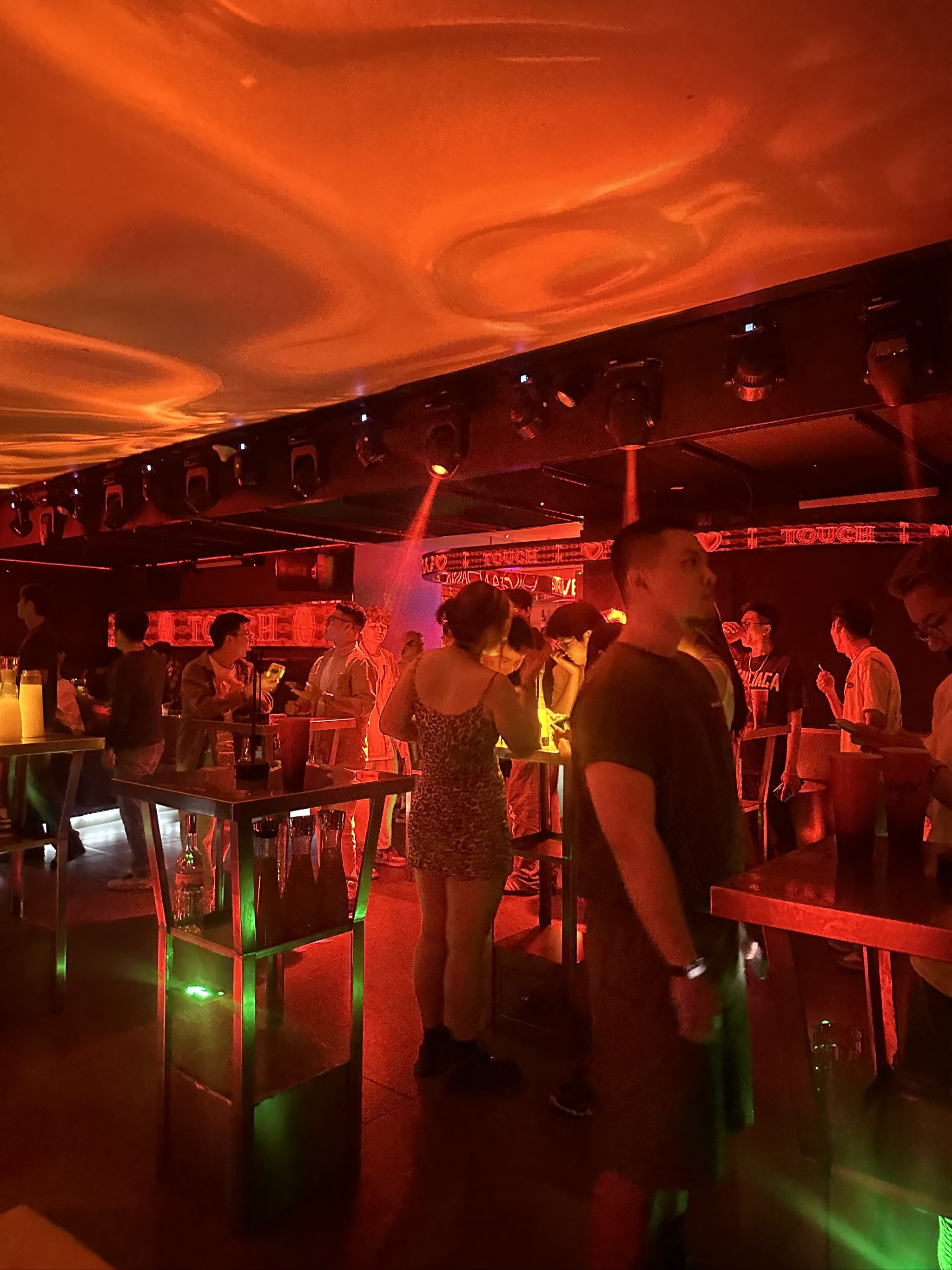 石家庄商务ktv夜场，尽享商务会议后的激情放松-辛集市ktv预订